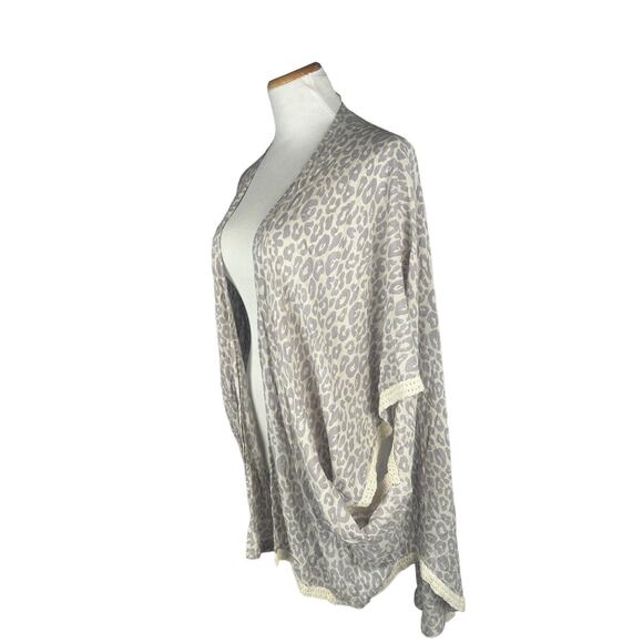 Soft Surroundings Leopard Cheetah Kimono Shrug Lagen Look Viscose NWT OS Boho - Picture 3 of 6